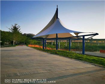 星飛膜結(jié)構(gòu)帶你了解制作膜結(jié)構(gòu)車棚的流程